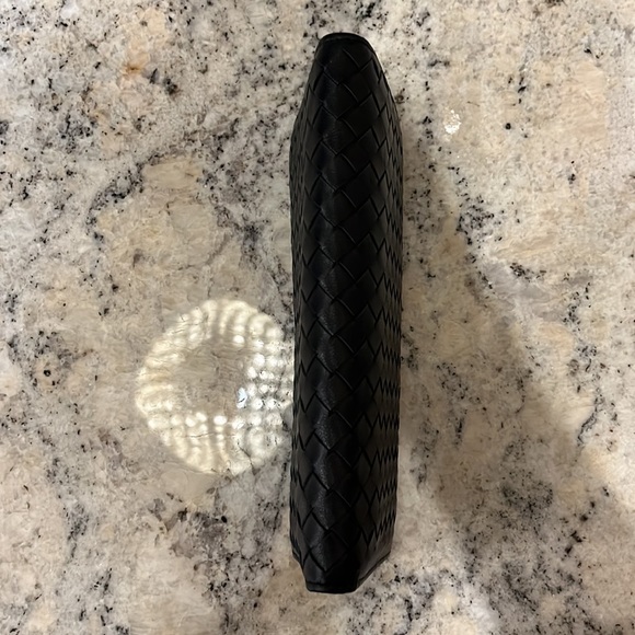 Woven Black Wallet - Picture 4 of 5